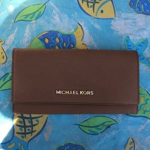 Michael Kors wallet